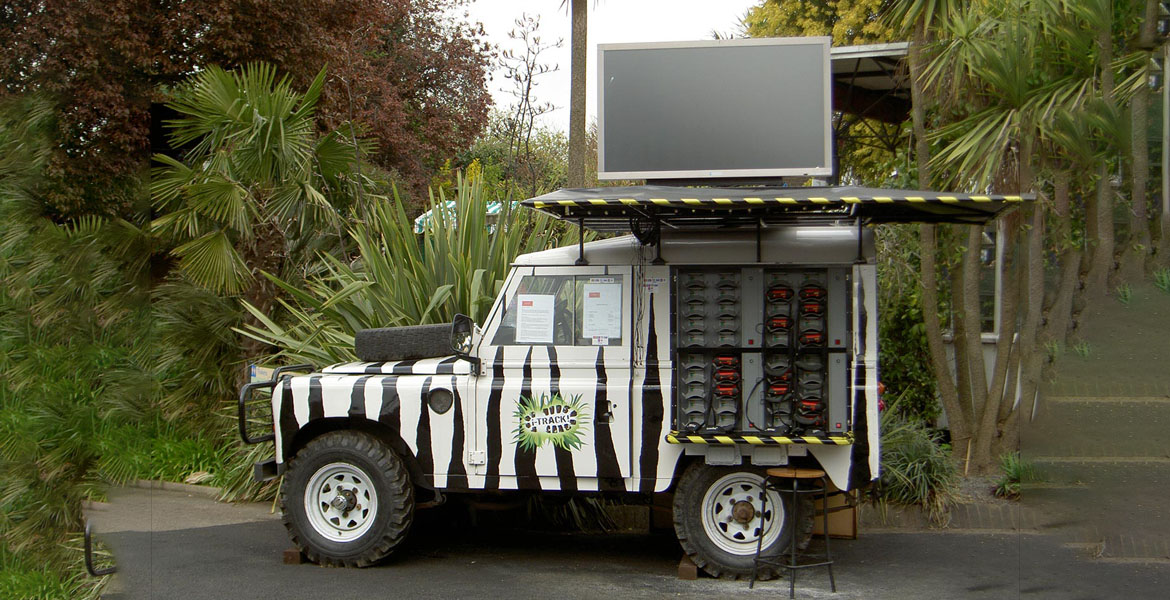 London Zoo Zebra Land Rover